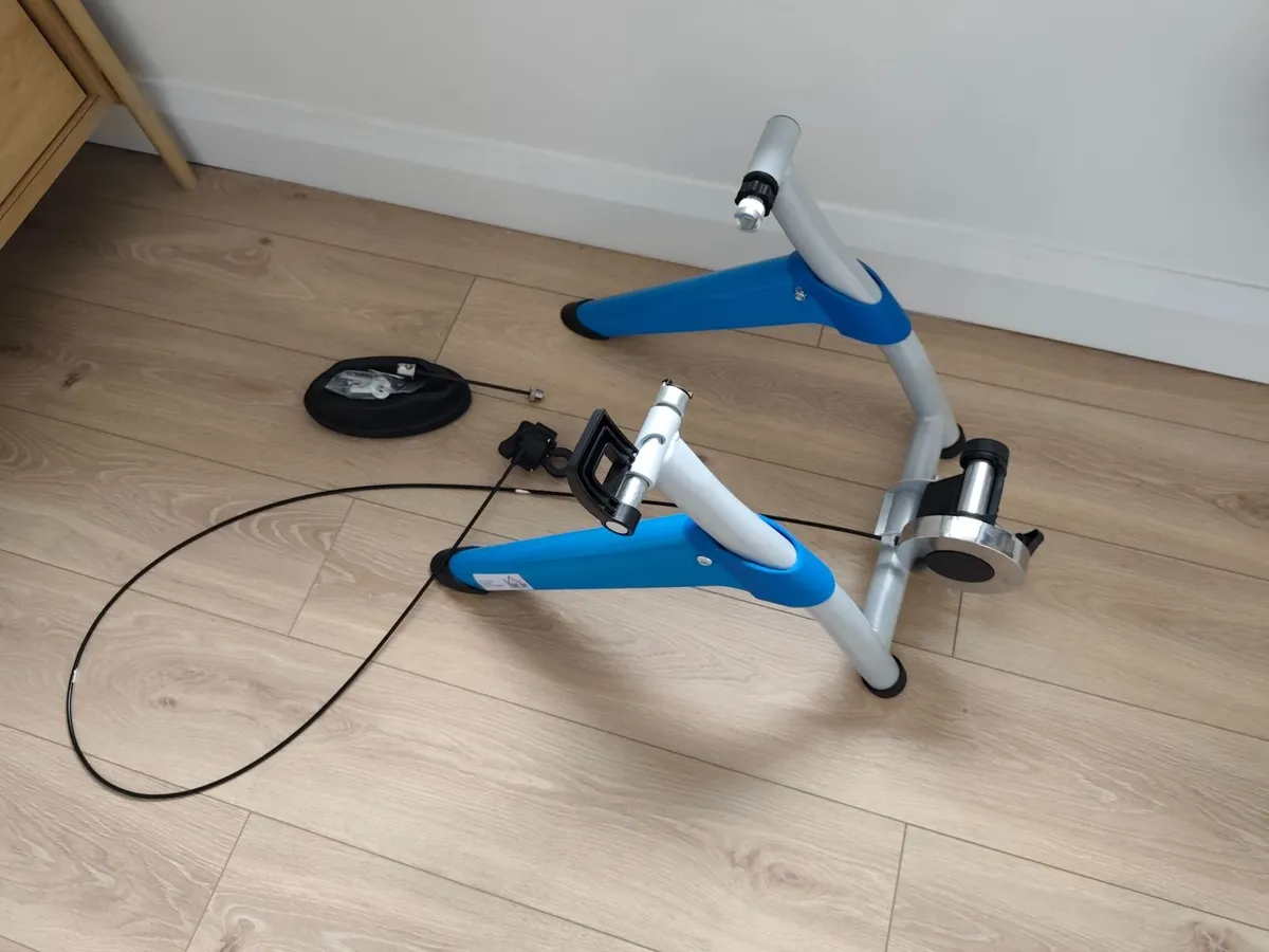 Indoor bike trainer - Image 2