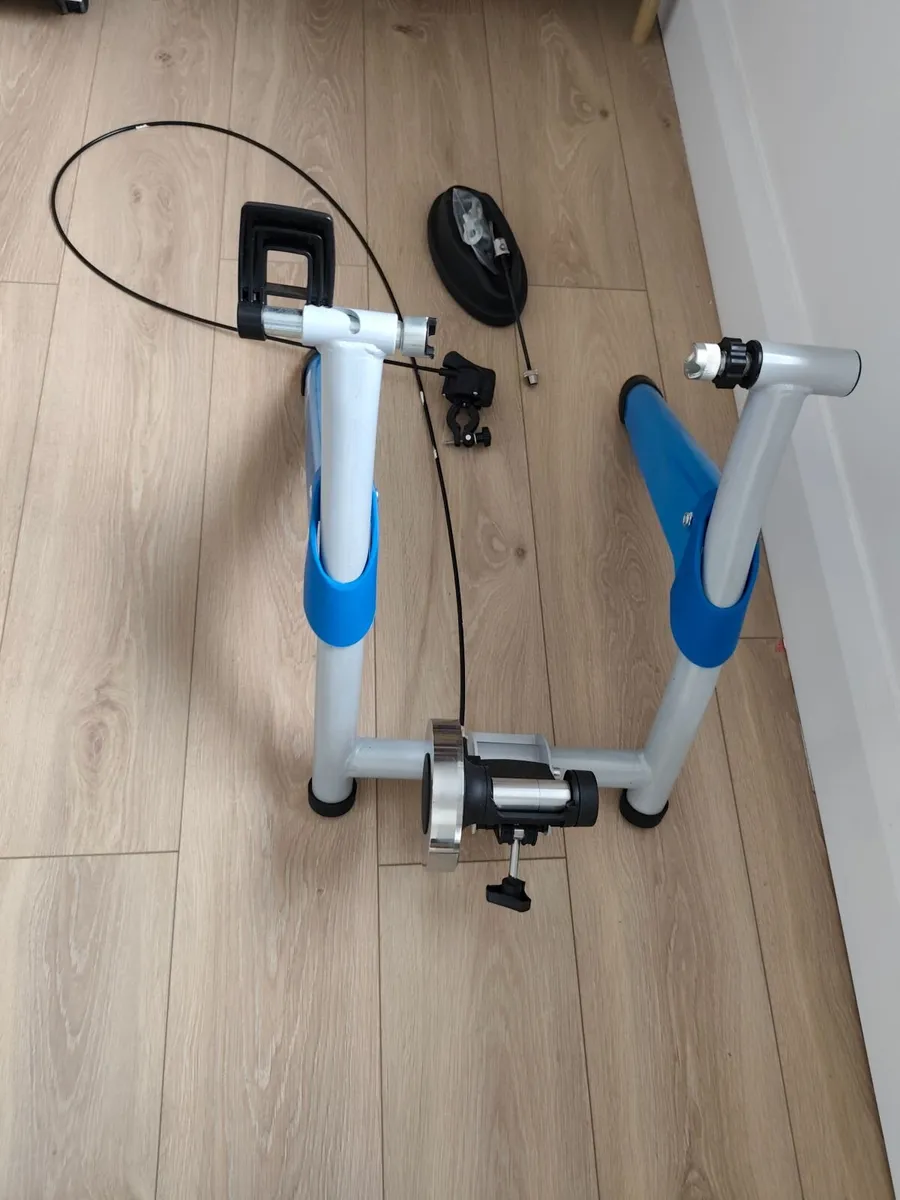 Indoor bike trainer - Image 3