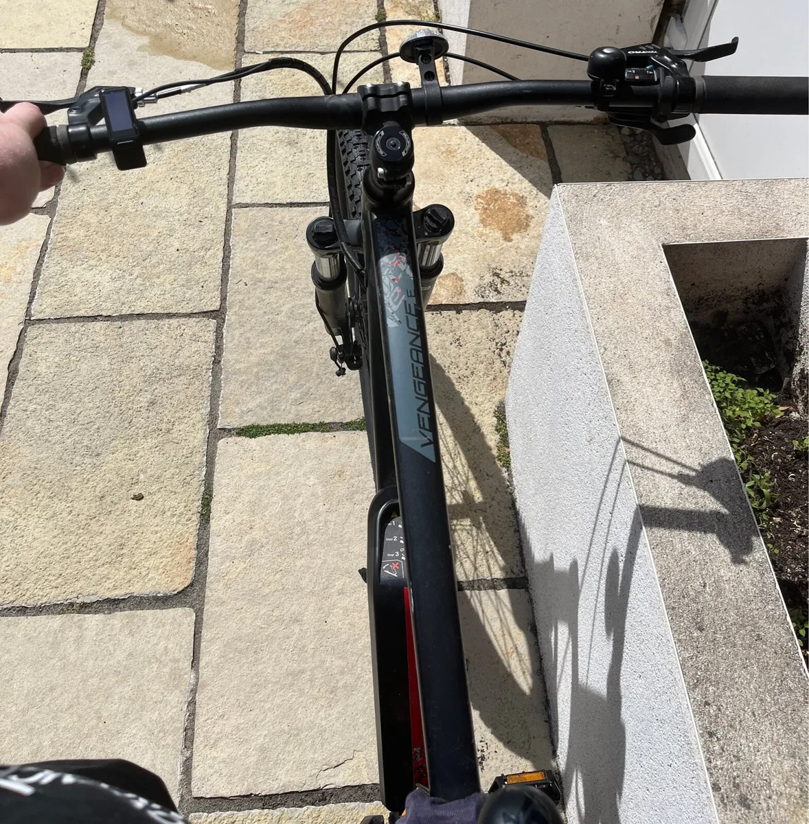 Carera vengeance ebike - Image 3