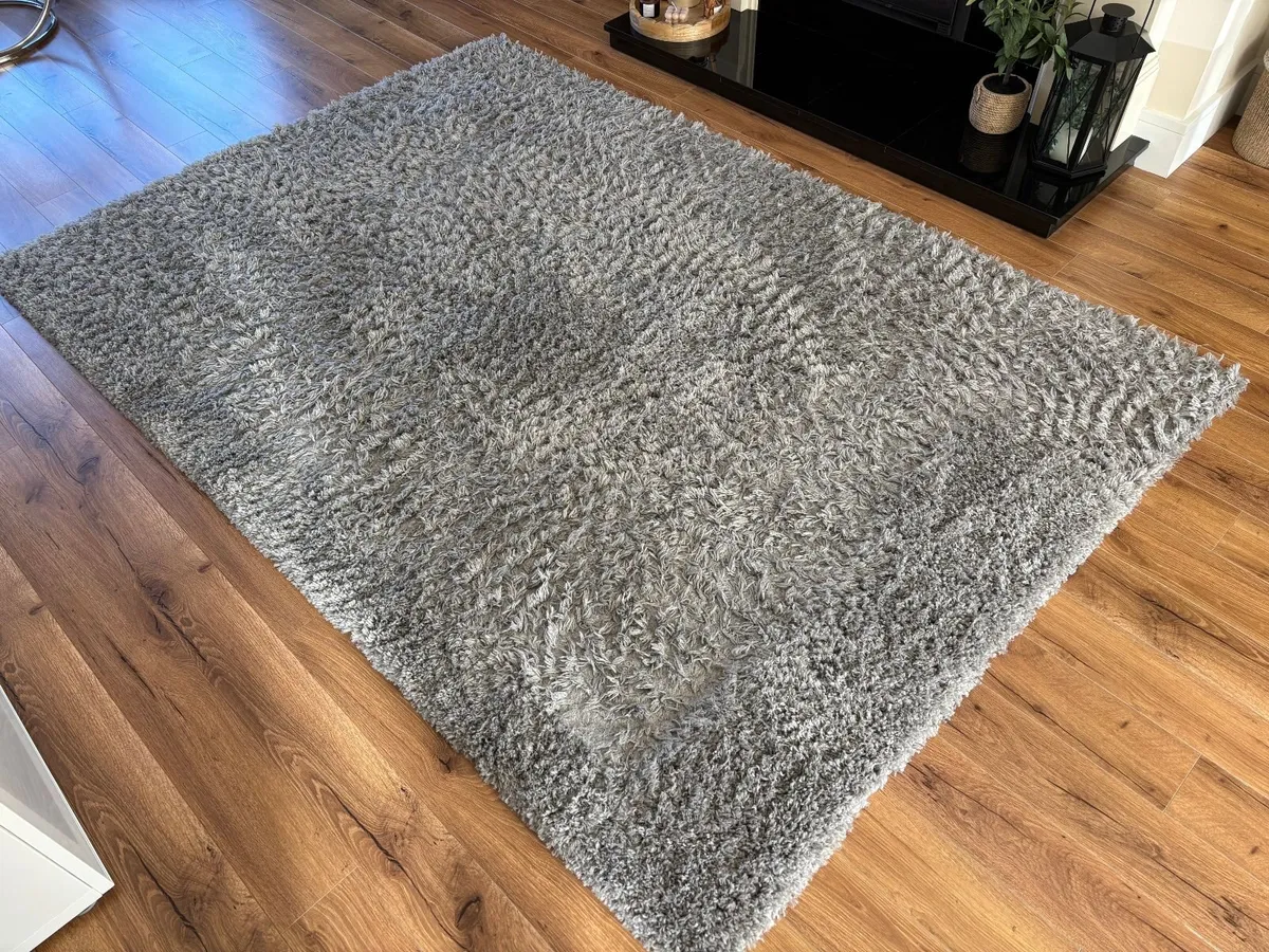 Rug - Image 2