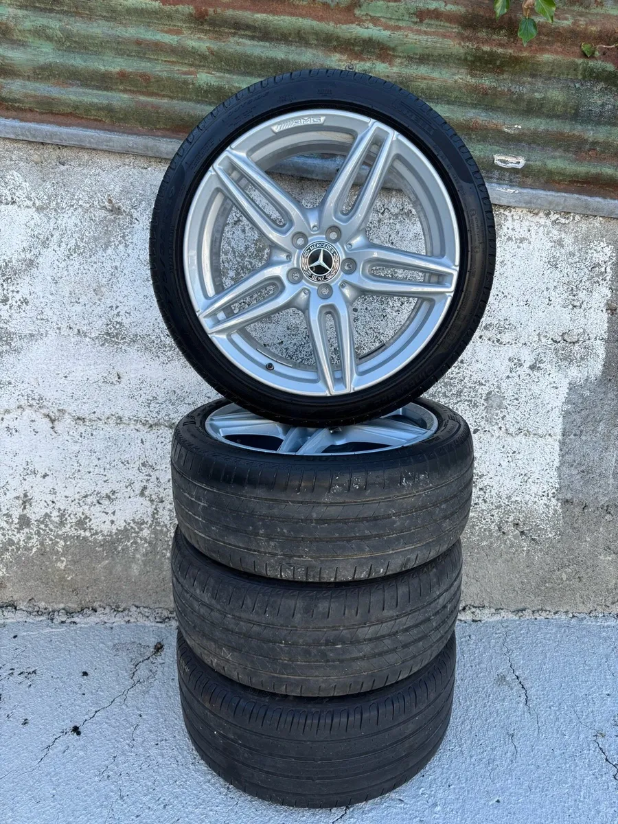 Genuine E Class AMG Wheels - Image 3
