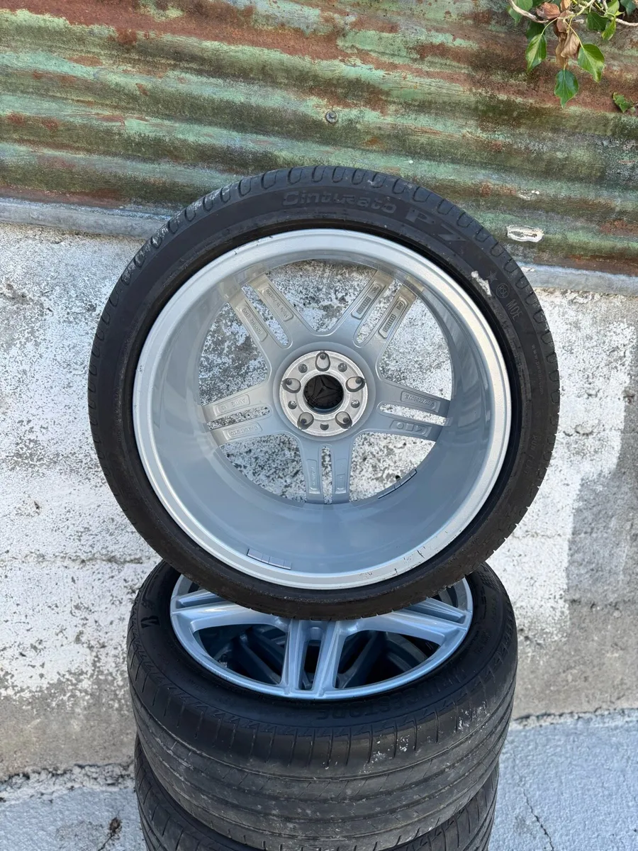 Genuine E Class AMG Wheels - Image 4