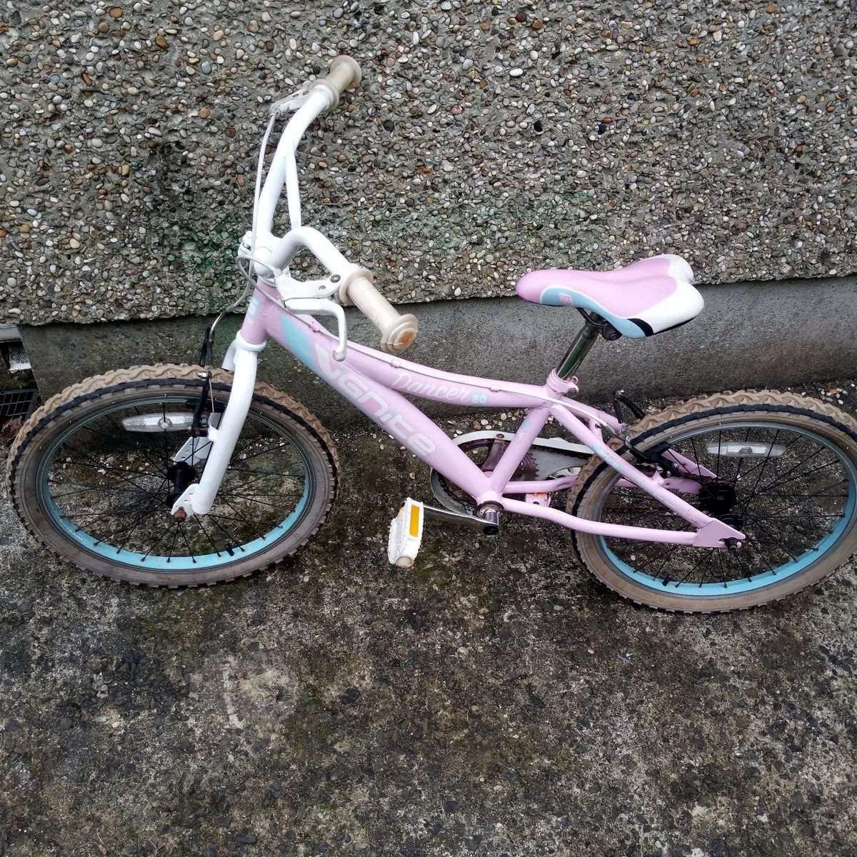 Kids bike - Image 3