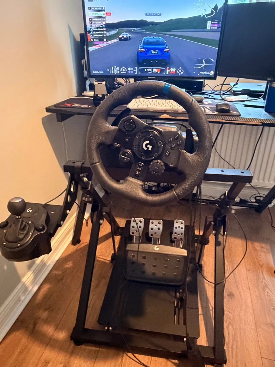 Logitech Trueforce Sim Race Wheel&Frame PC/PS4/PS5 - Image 1