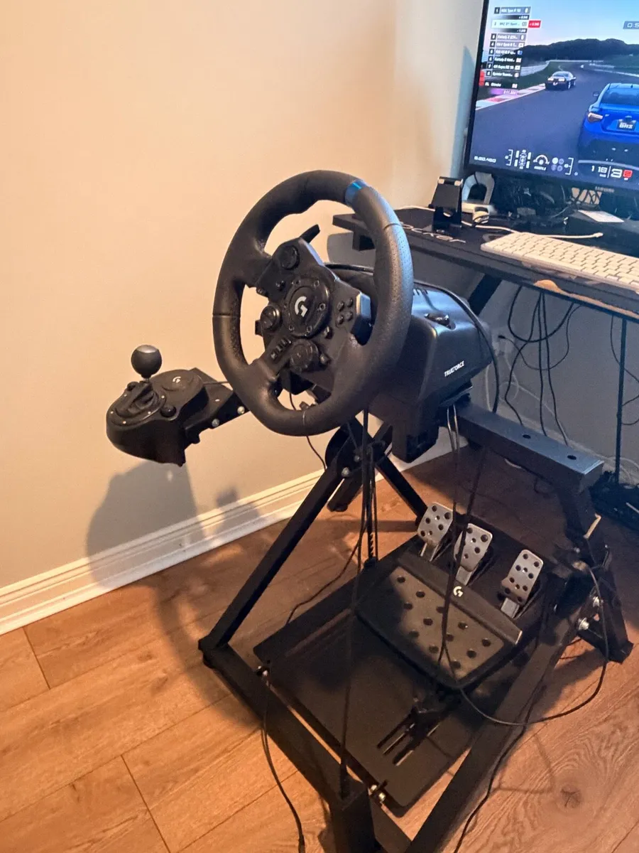 Logitech Trueforce Sim Race Wheel&Frame PC/PS4/PS5 - Image 3