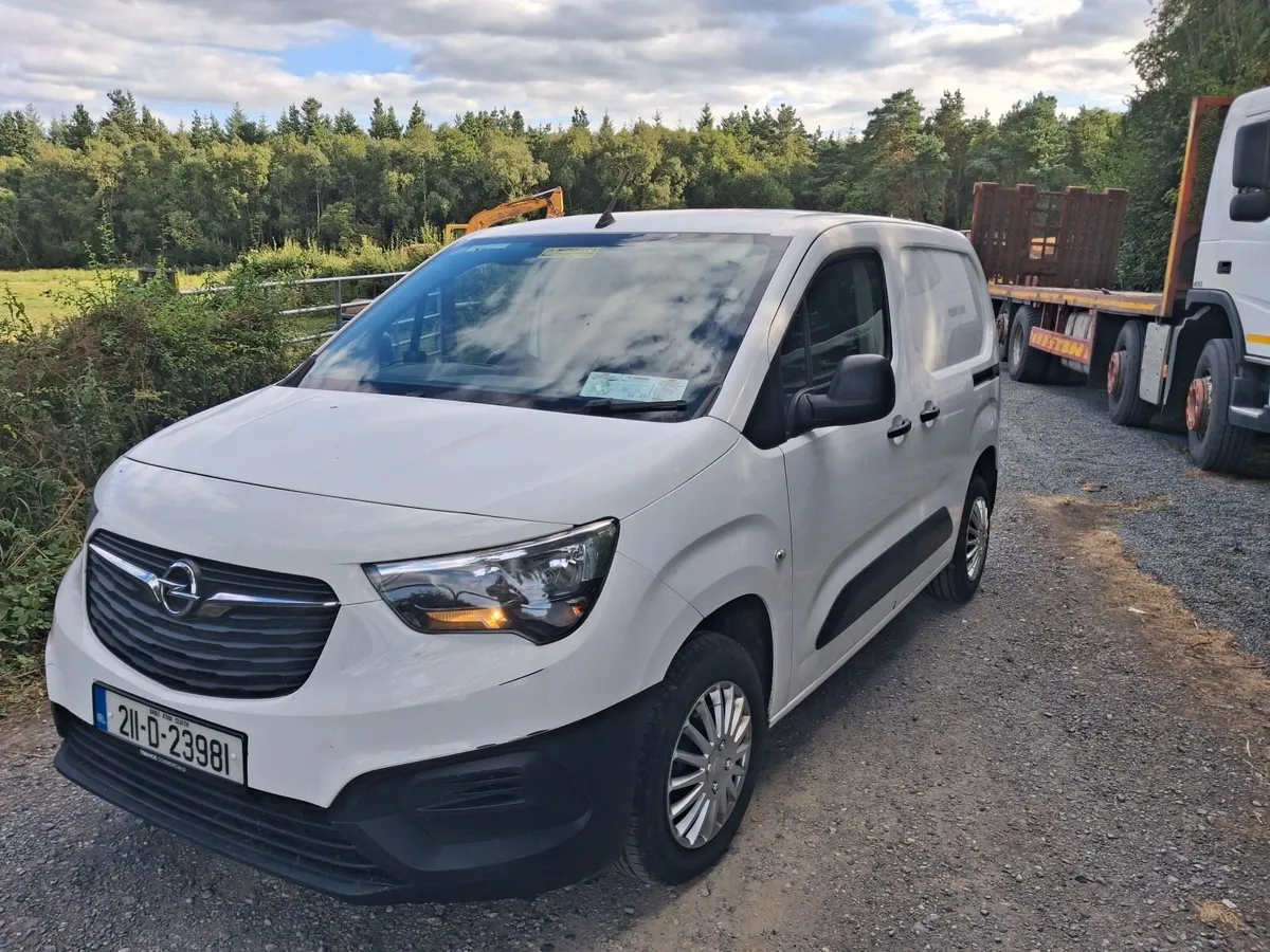 Opel Combo 2021 - Image 2