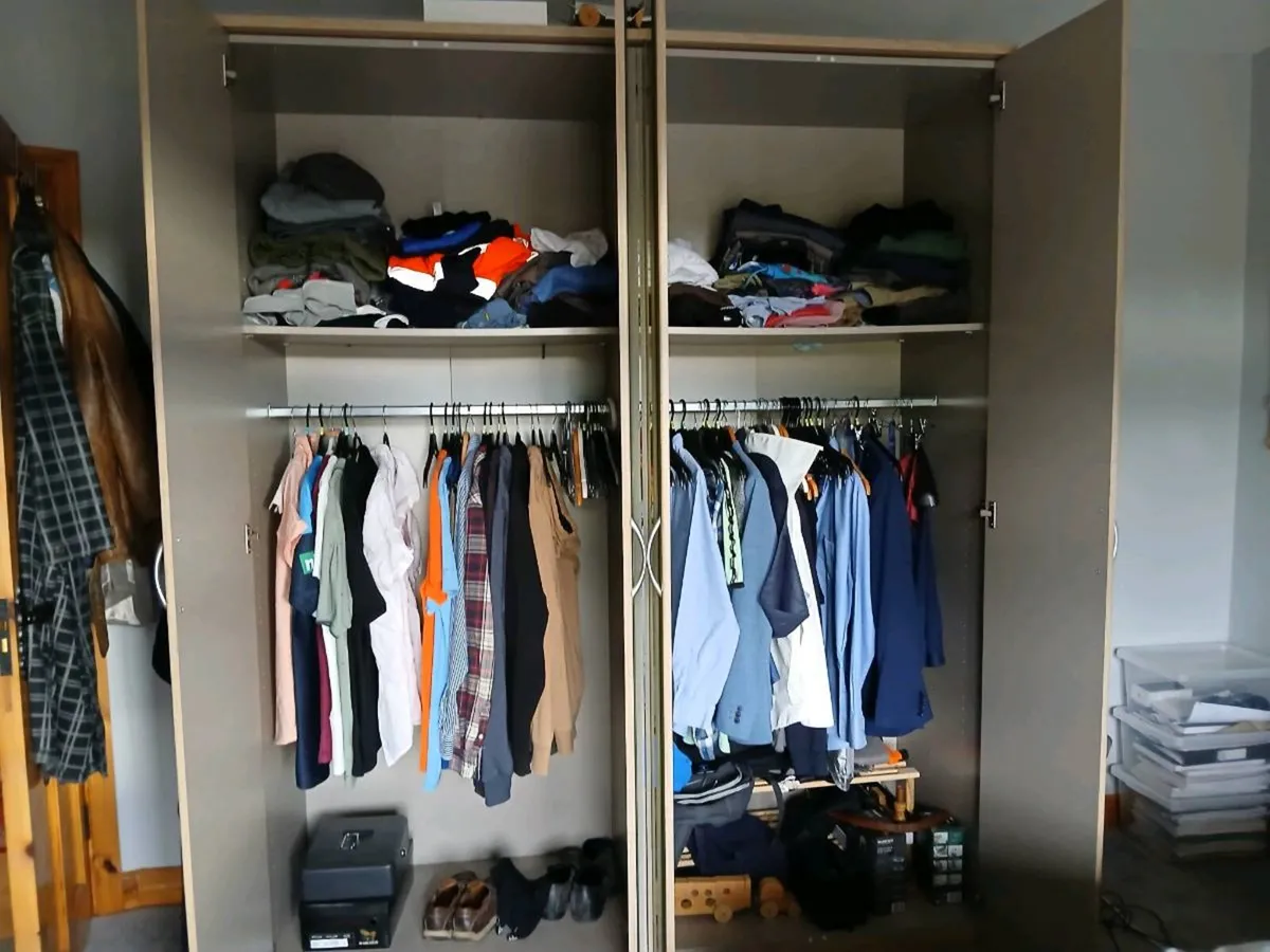 Large double wardrobe - Image 2