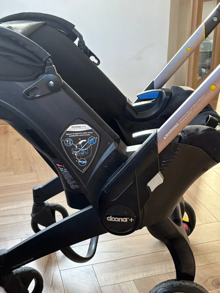 evenflo install car seat Revolve180 Litemax NXT Core+ Infant Britax Evolvafix rental Barcelona M-TAC Color:Gardenia White Dark Heather/Gravel NPF
