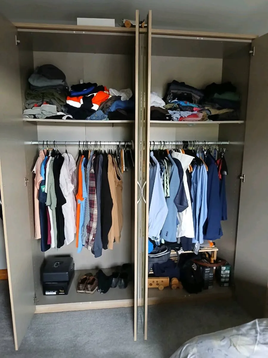 Large double wardrobe - Image 3