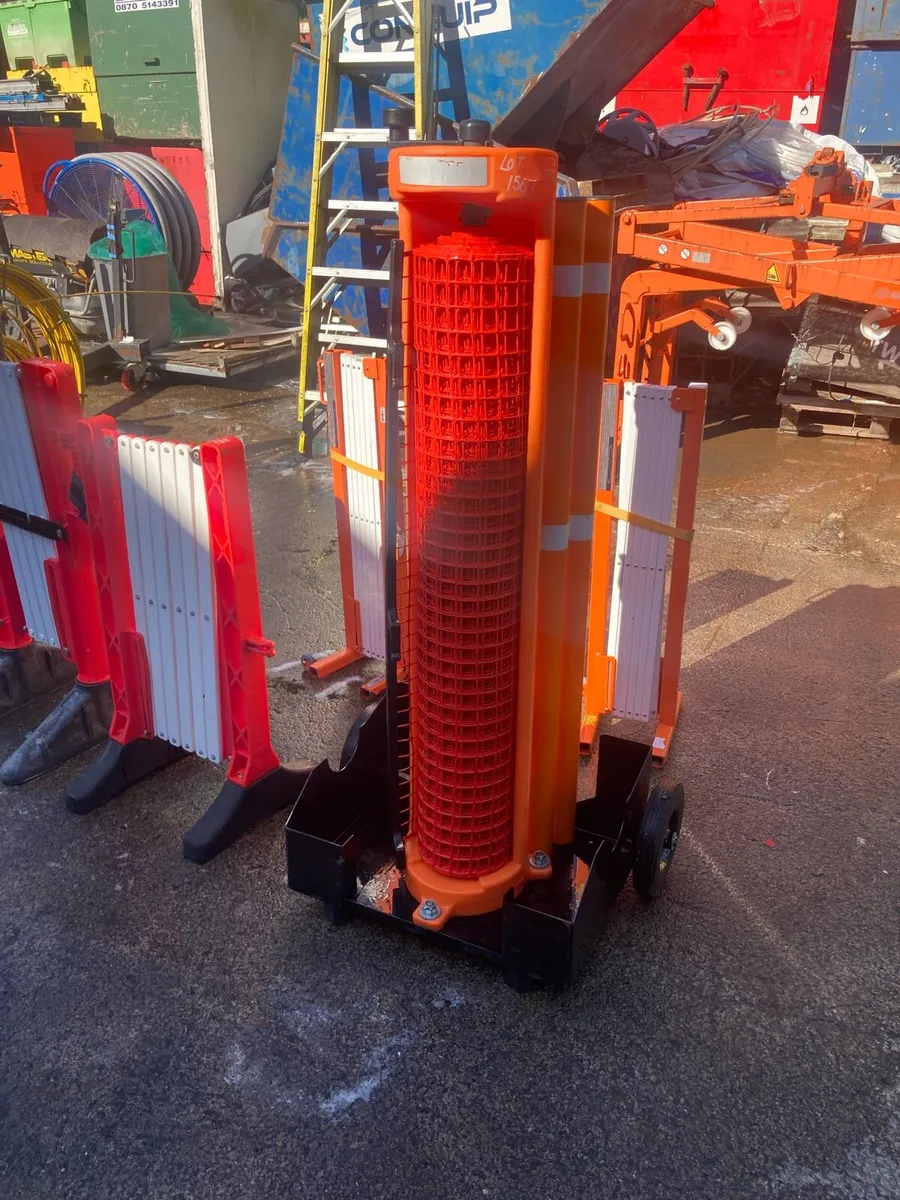 20 metres quick stage Safety Barrier - Image 1