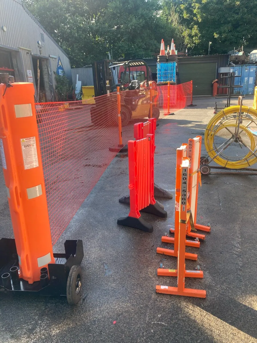 20 metres quick stage Safety Barrier - Image 4