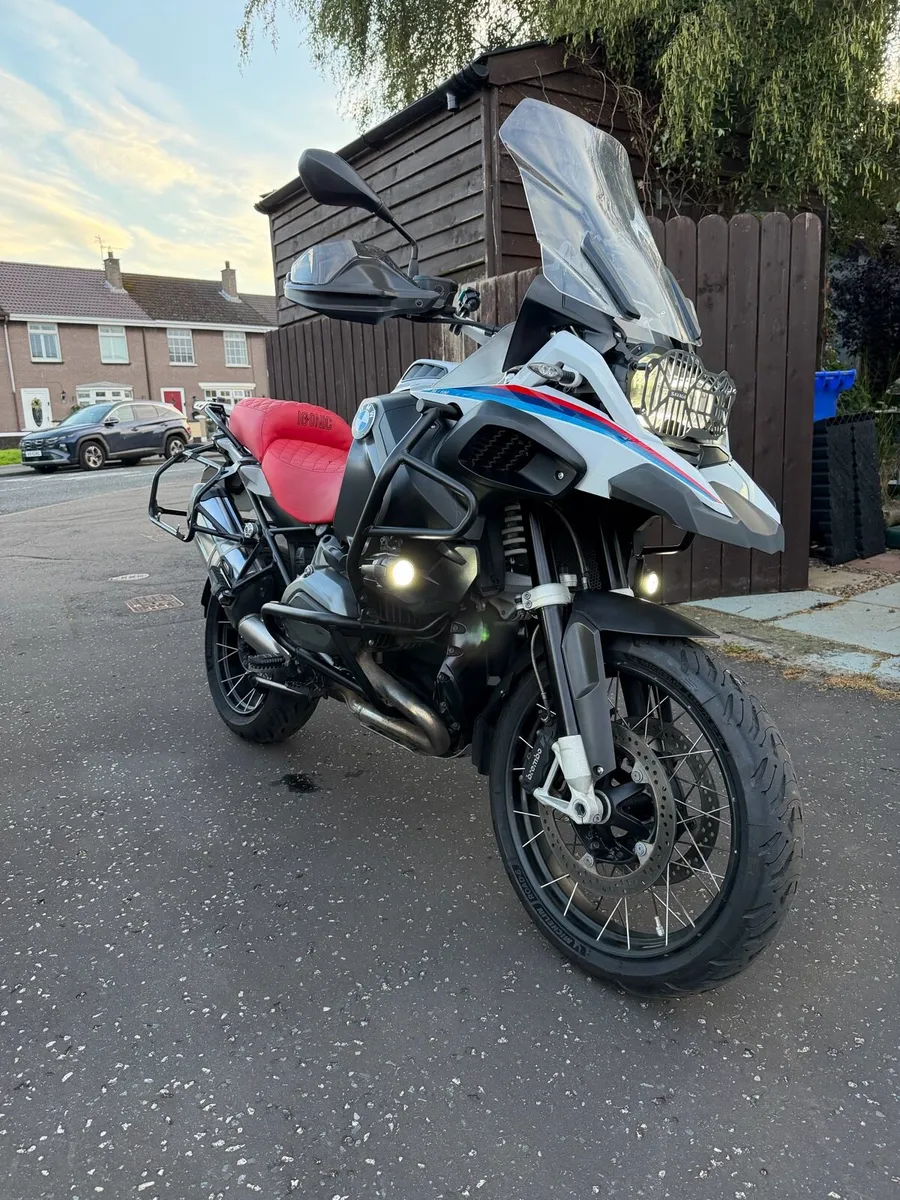 BMW R1200GS Adventure Iconic 100 No.36 of 100 - Image 3