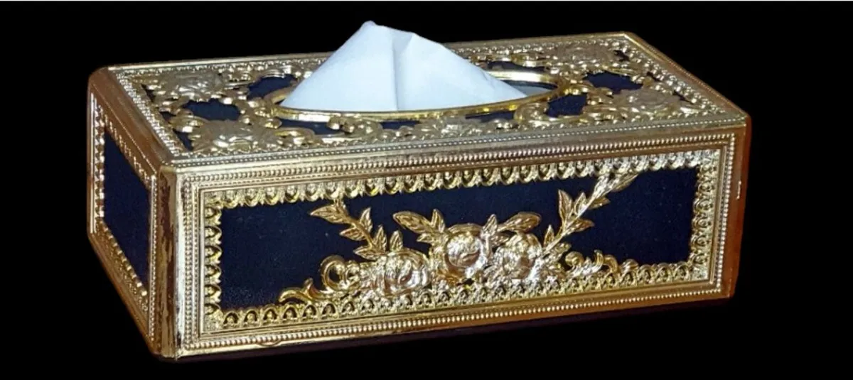 Vintage Hollywood Regency Gold & Black Tissue Box - Image 2