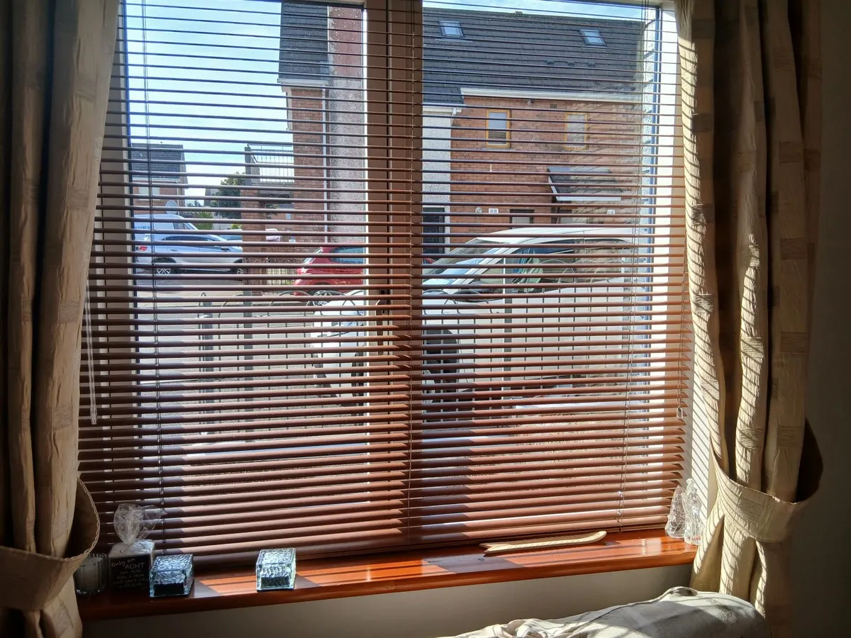 Blinds - Image 2