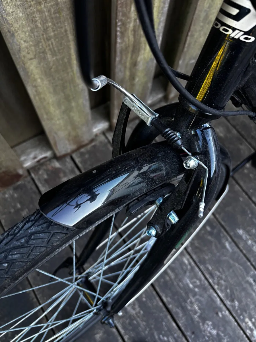 Apollo Belmont Men's Hybrid Bike - Image 3