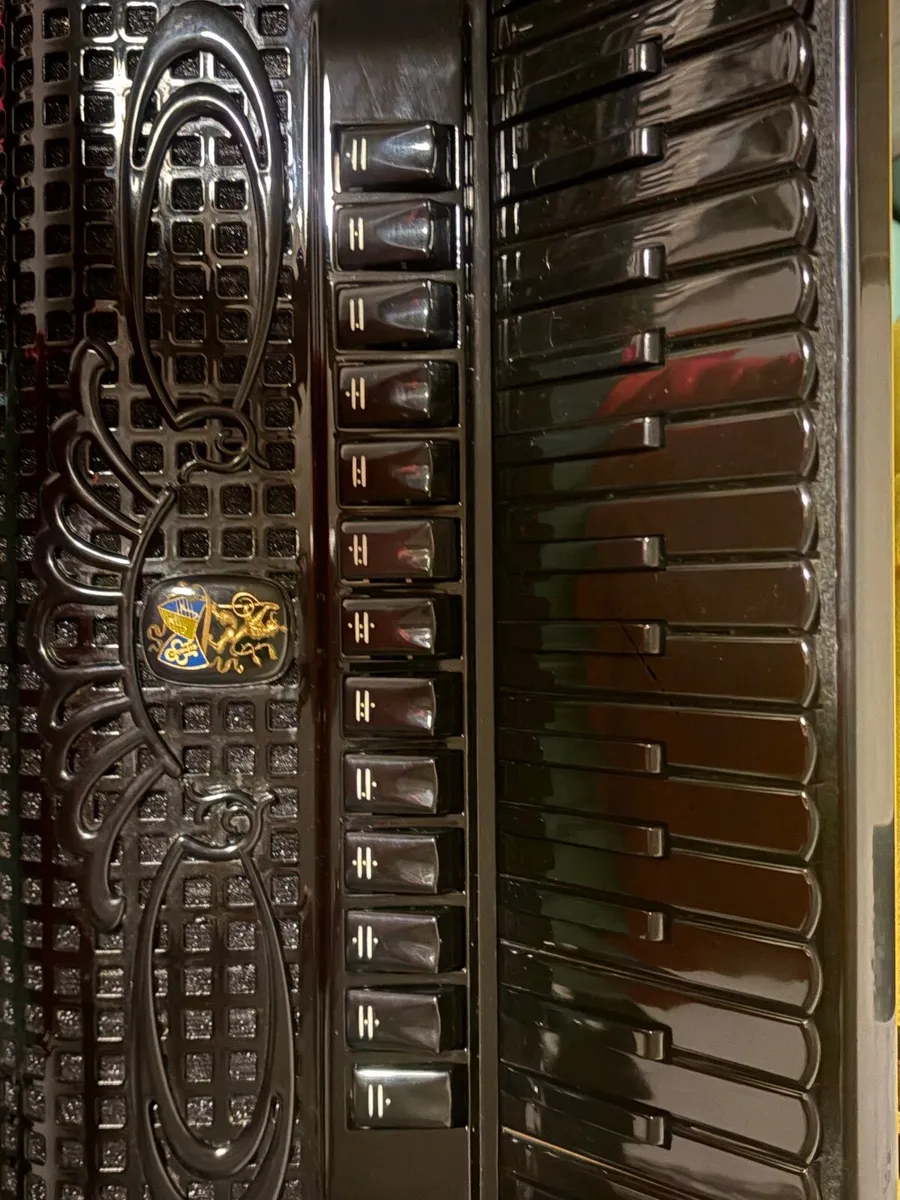 accordion 2+2 casotto weltmeister - Image 3