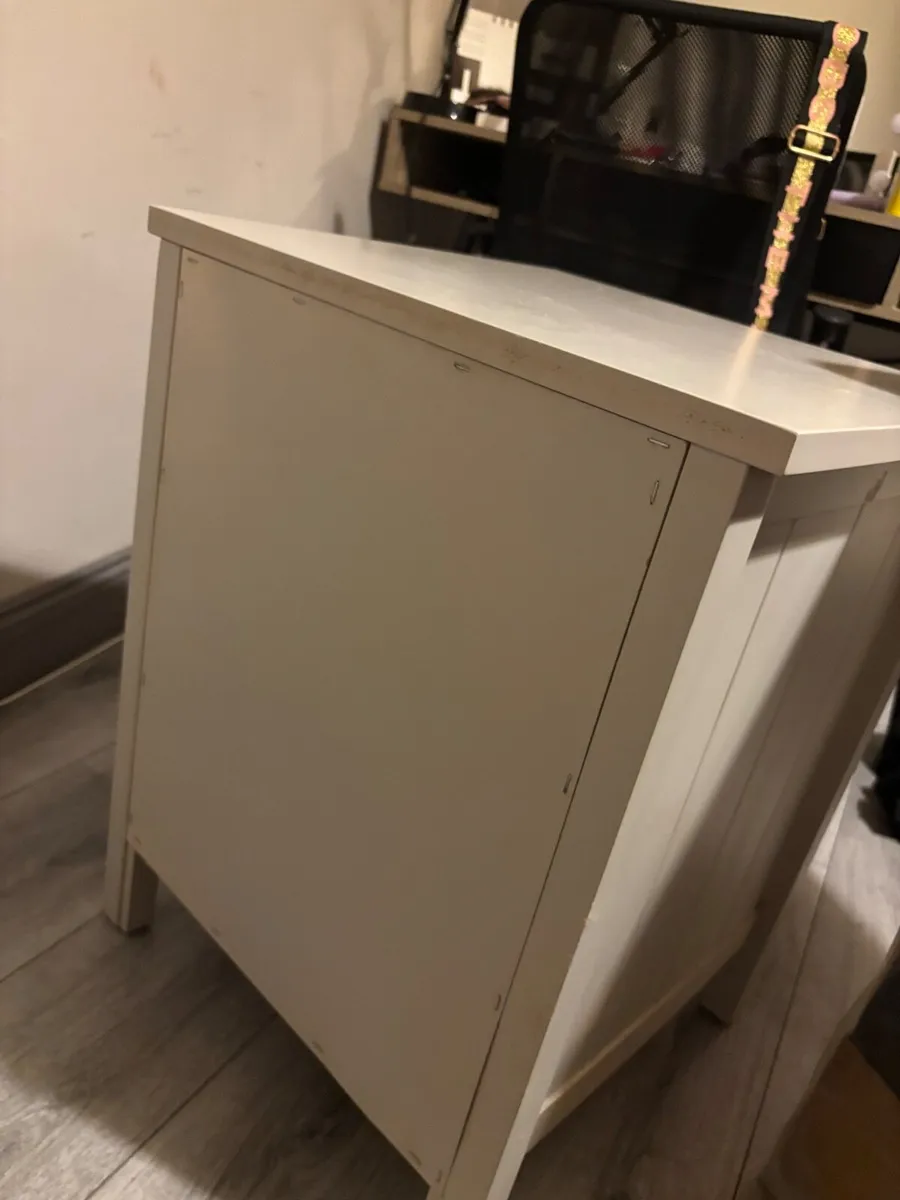 Bed side locker - Image 3