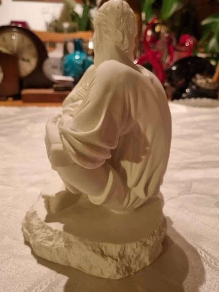 Timothy P. Schmalz Sculpture A Quiet Moment - Image 3