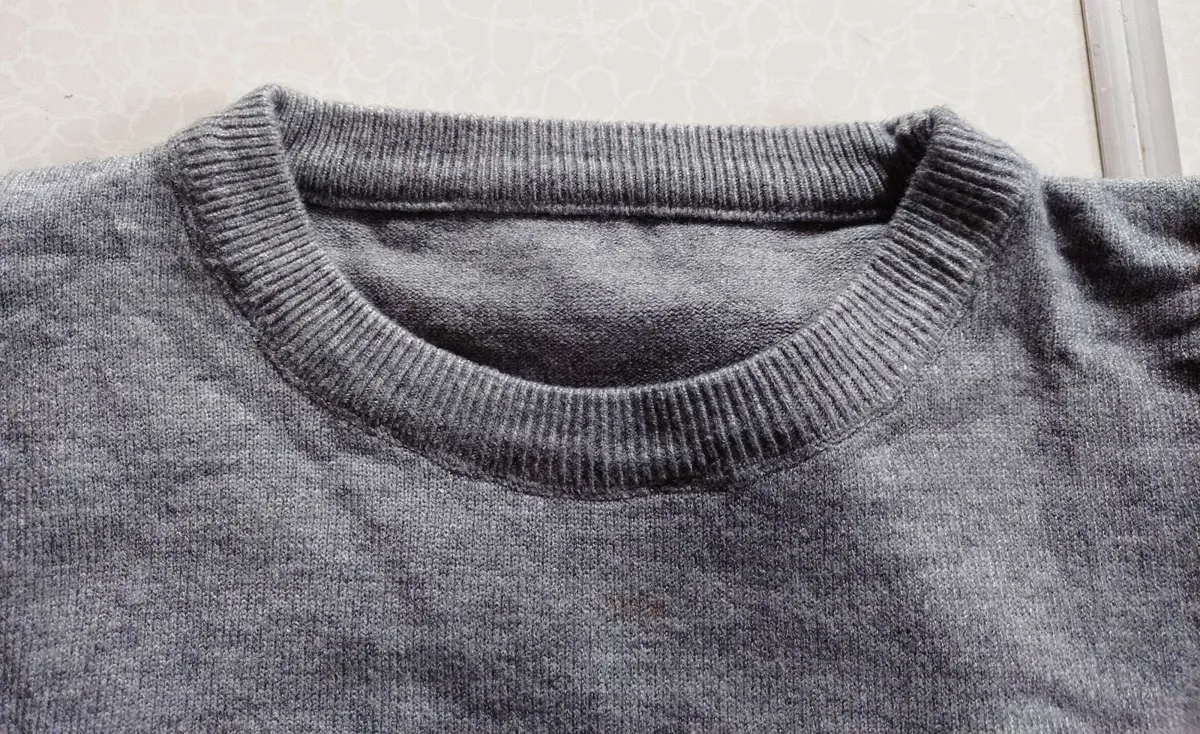 Soft Grey Jumper (xxxl) New. - Image 3