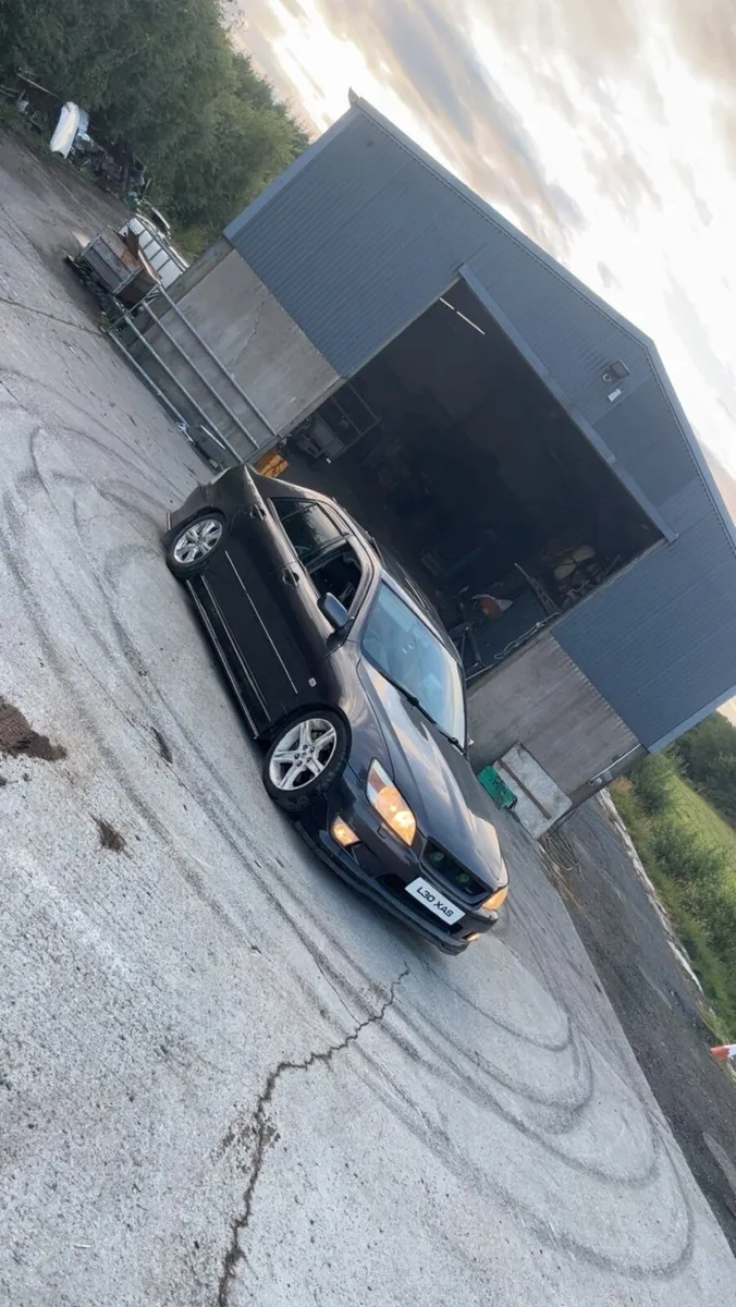 Is200 genuine sport - Image 1