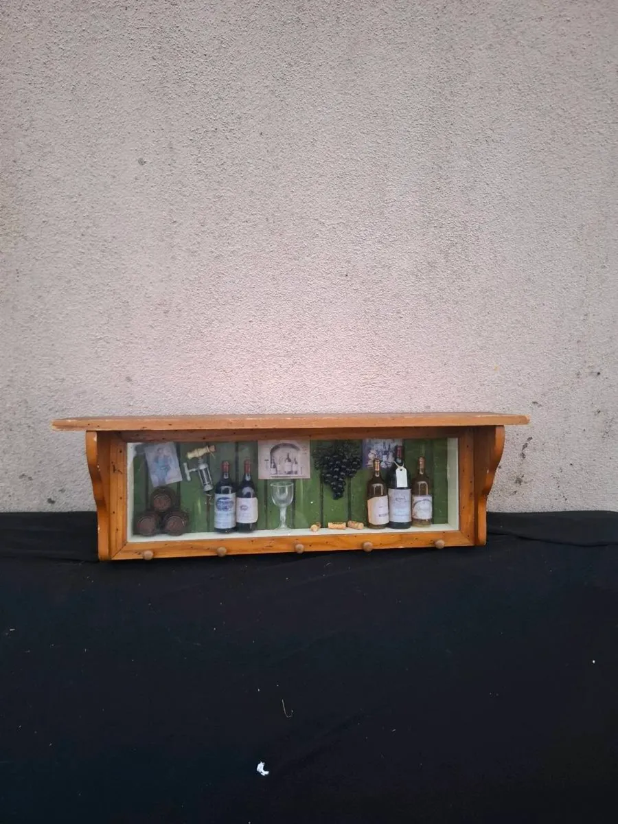 Kitchen towels shelf - Image 1