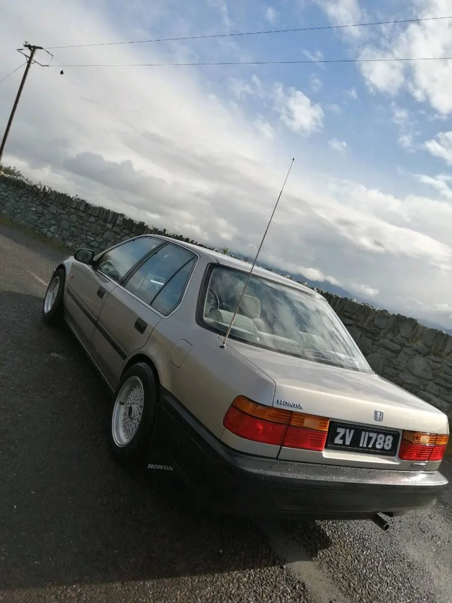 Honda accord - Image 4