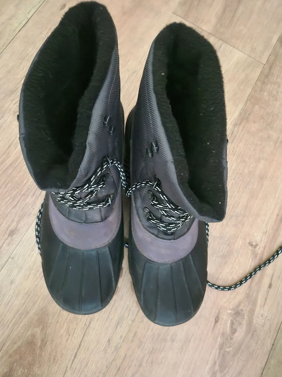 Winter boots - Image 1