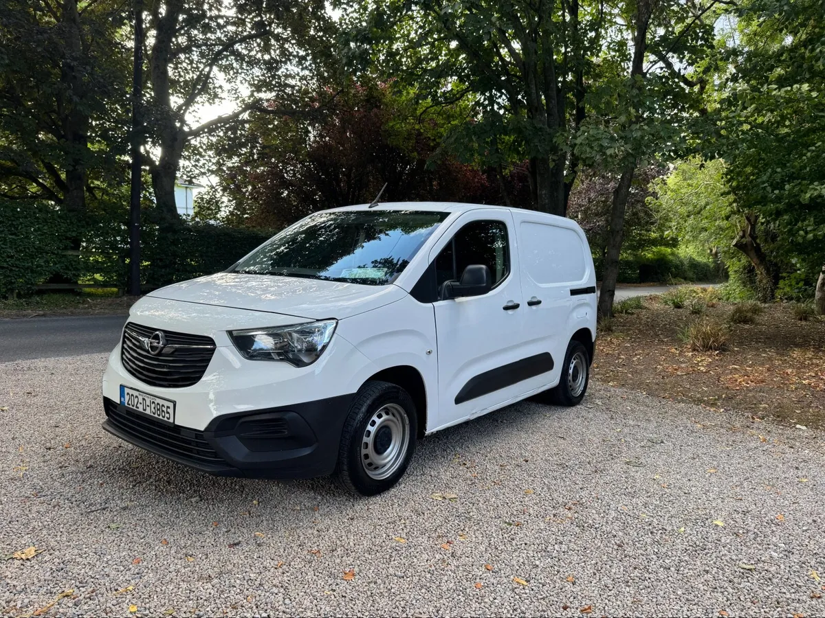 Opel Combo 2020 - Image 2