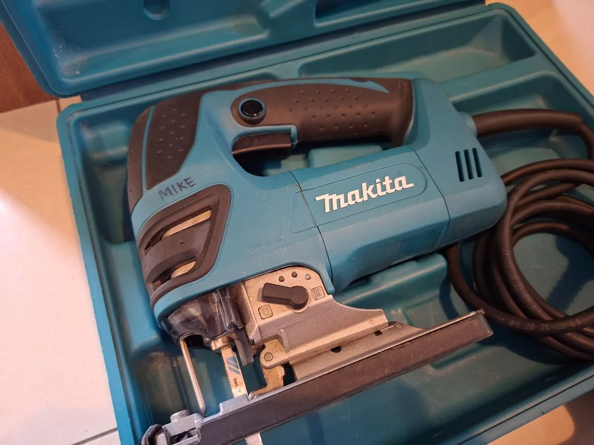 Makita 4350CT Jigsaw 240v - Image 3