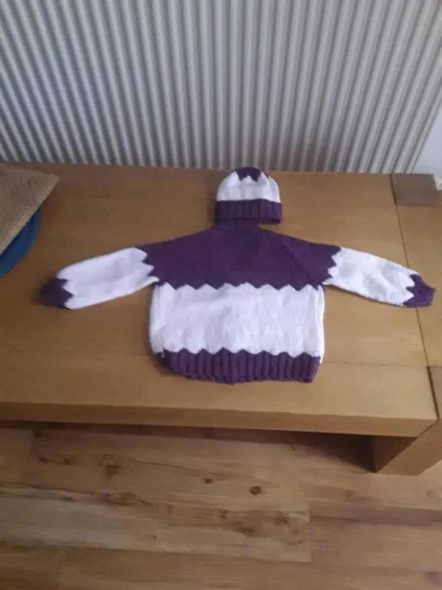 Brand new hand knitted purple and white baby Cardi - Image 2