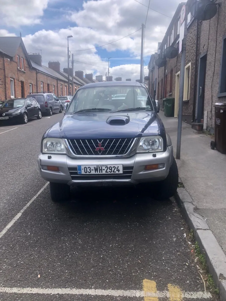 Mitsubishi L200 - Image 1