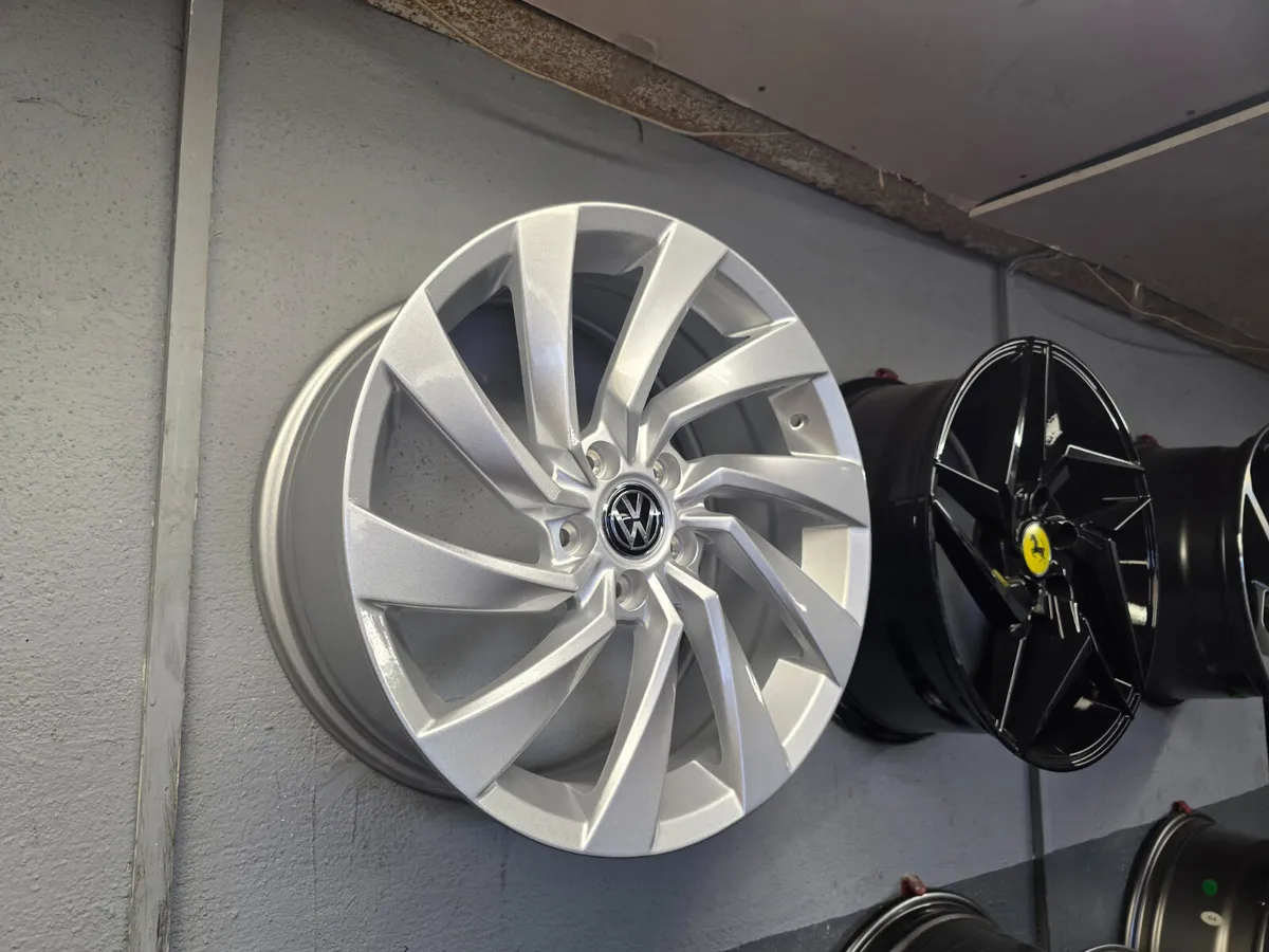 **Special** 18" Volkswagen Sirocco Style