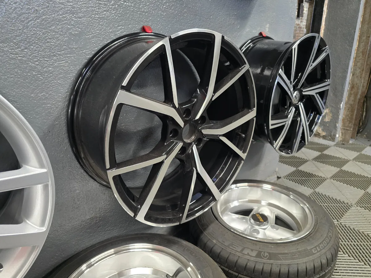**Special** 19" Volkswagen Estoril Style