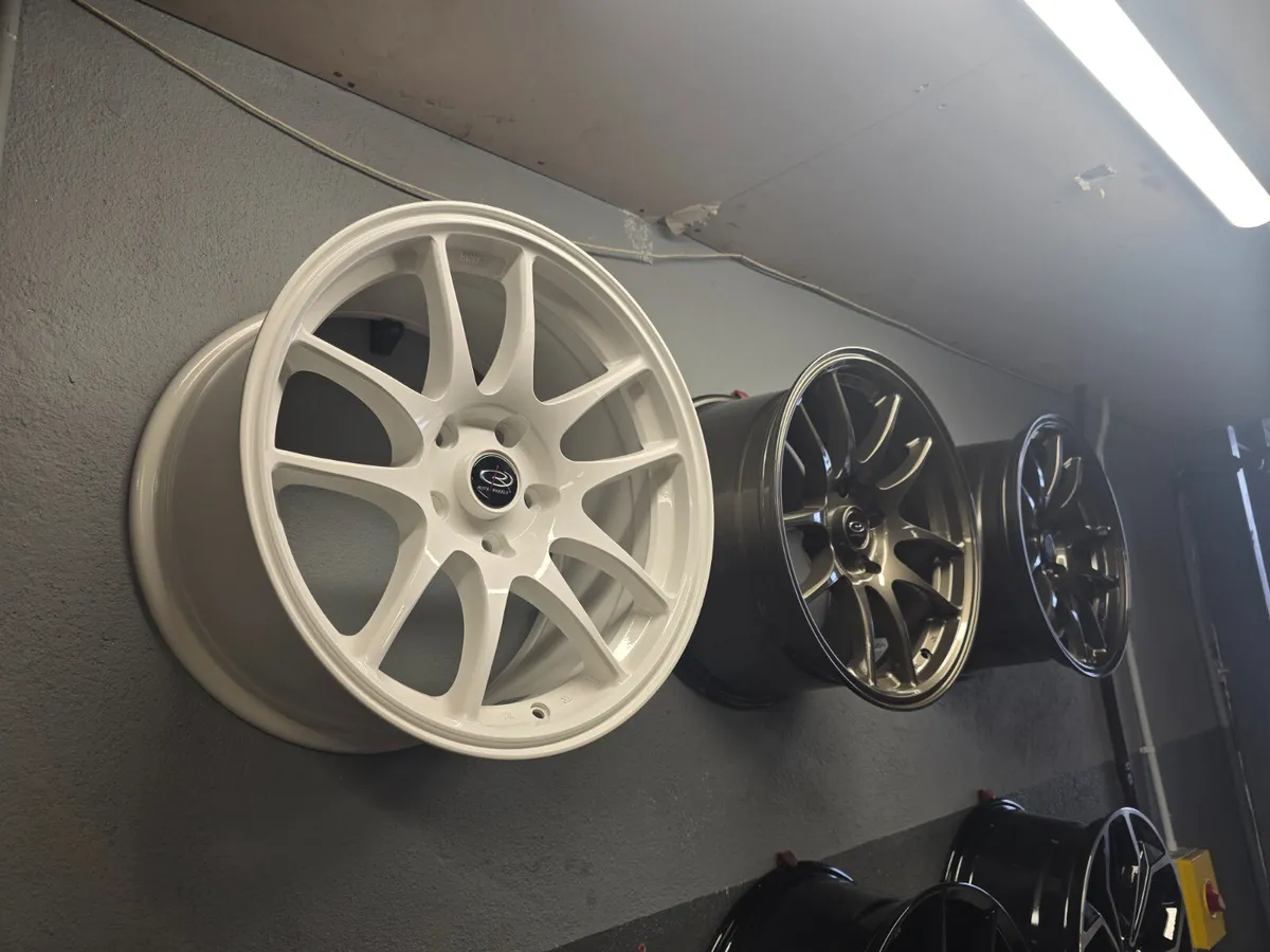 **Special** 17" ROTA Torques - Image 1