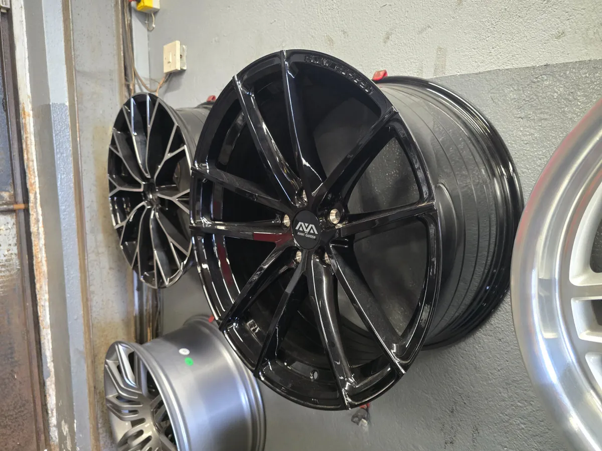 **Special** 20" AVA HSF-001