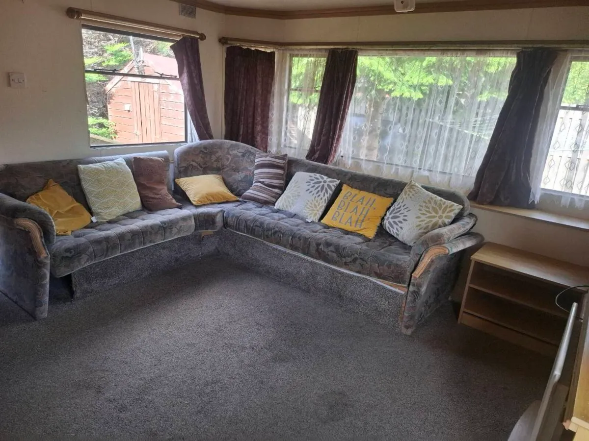Mobile Home - Image 4