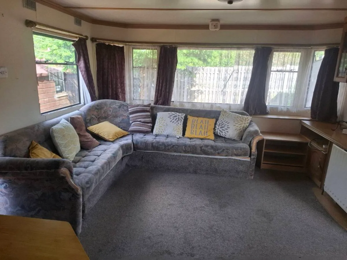 Mobile Home - Image 1
