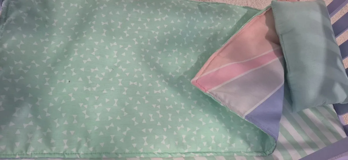 Our generation dolls & bunk beds - Image 3