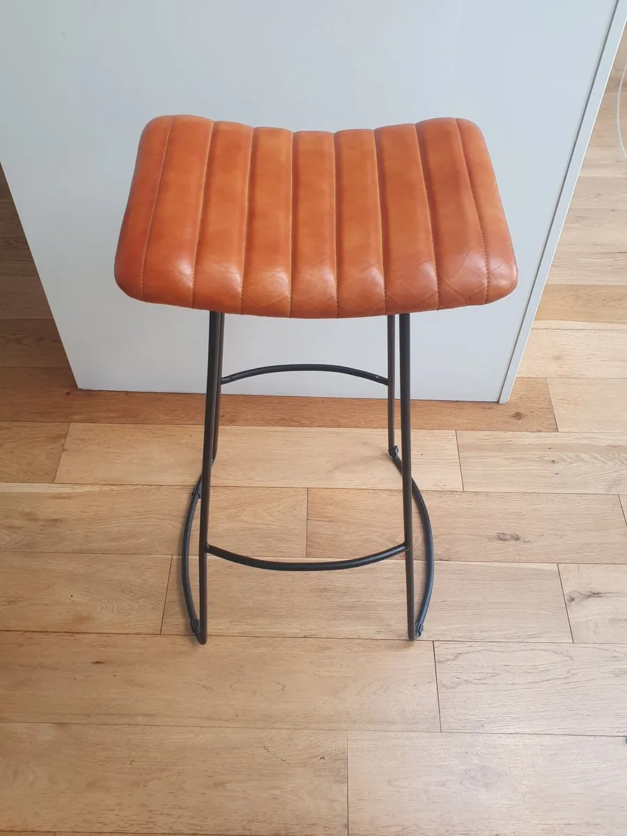 Kitchen high stools - Image 1