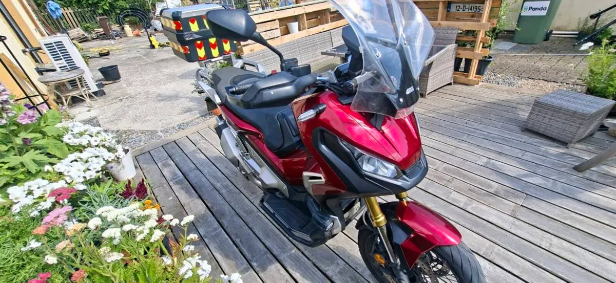 2018 Honda X-ADV 750 DCT - Image 1