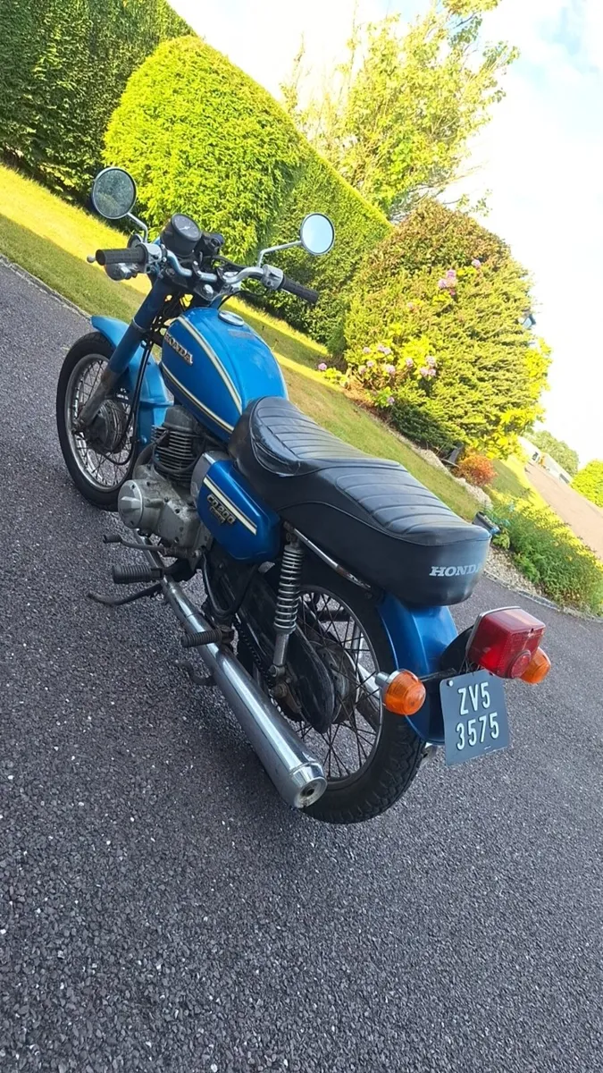 Honda CD 200 Benly x 2 - Image 2