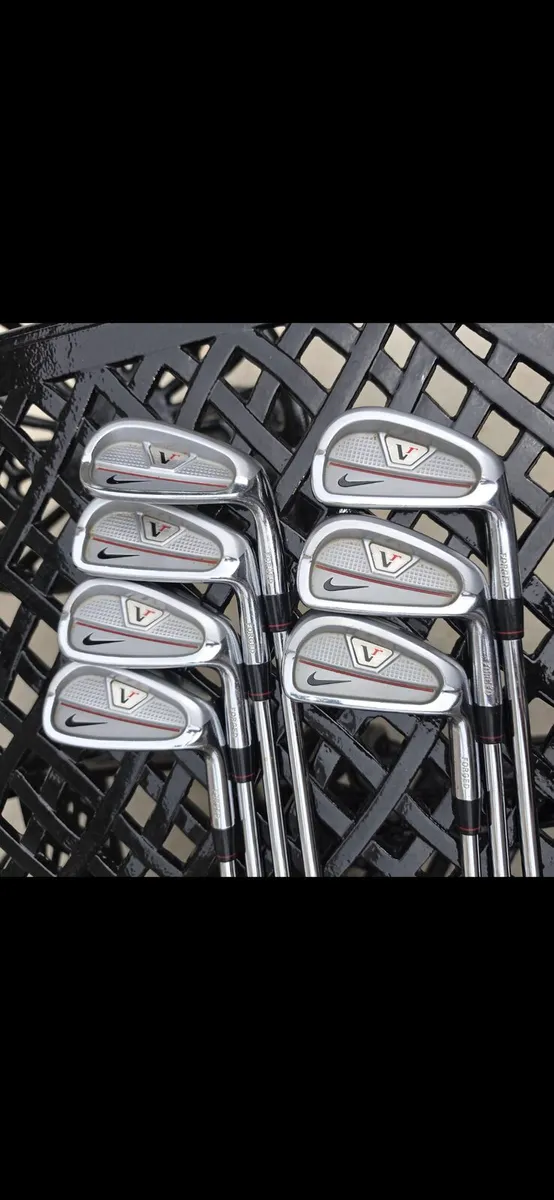 Nike golf irons - Image 1