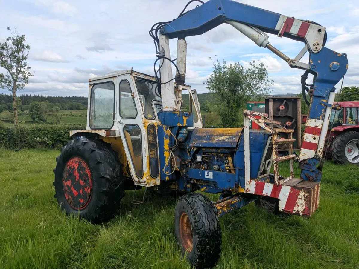 Ford 5000 crane - Image 3