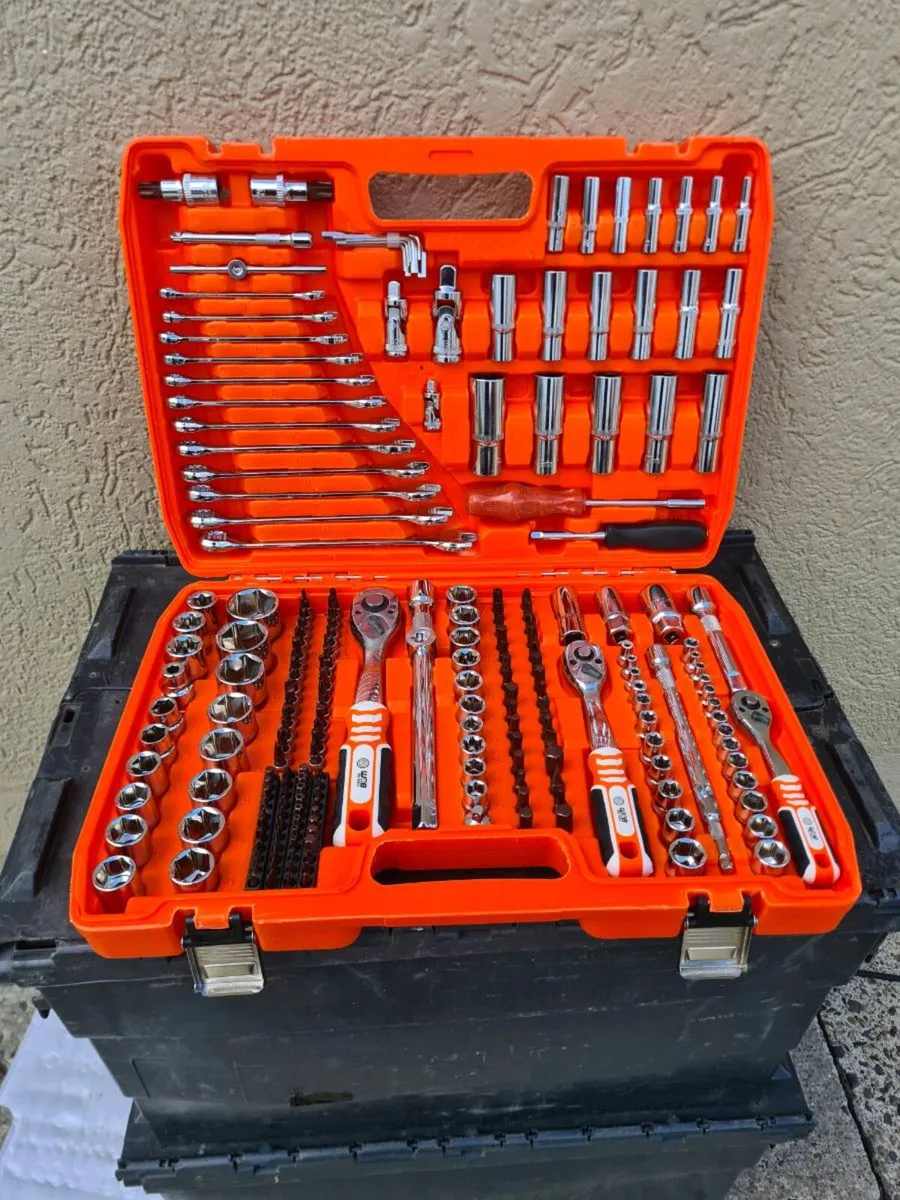 Socket set - Image 1