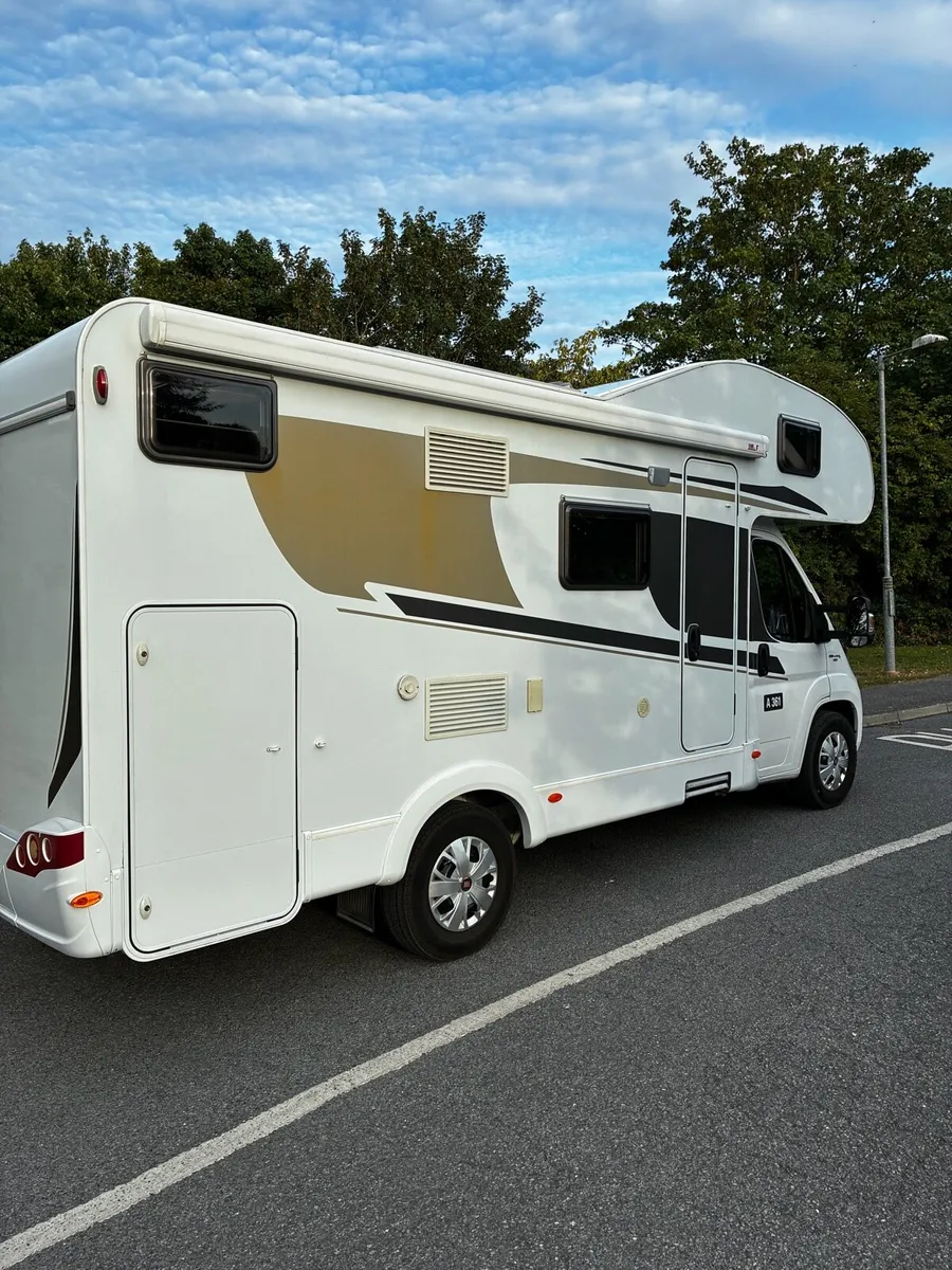 Carado A361 6 berth very low mileage - Image 3