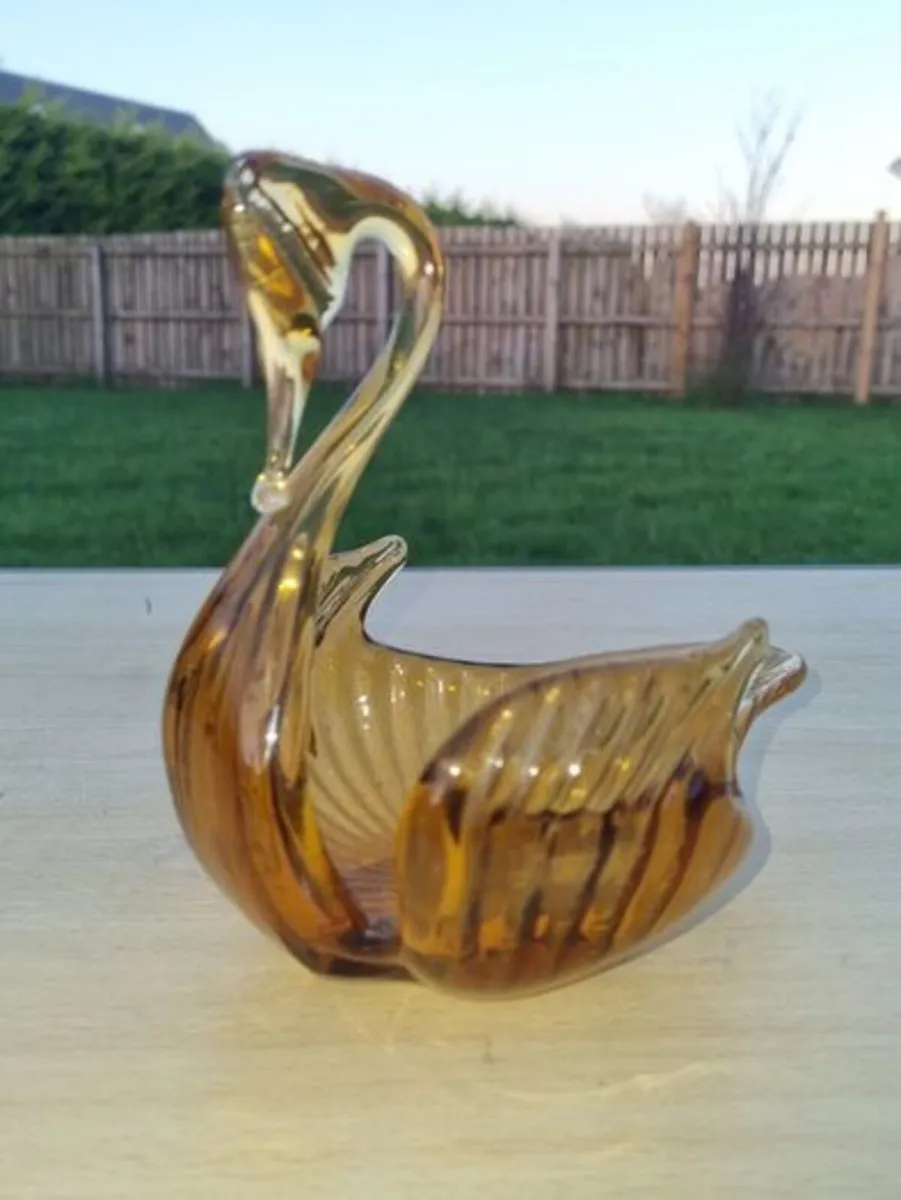Vintage Amber Hand Blown Glass Swan Center Piece - Image 3