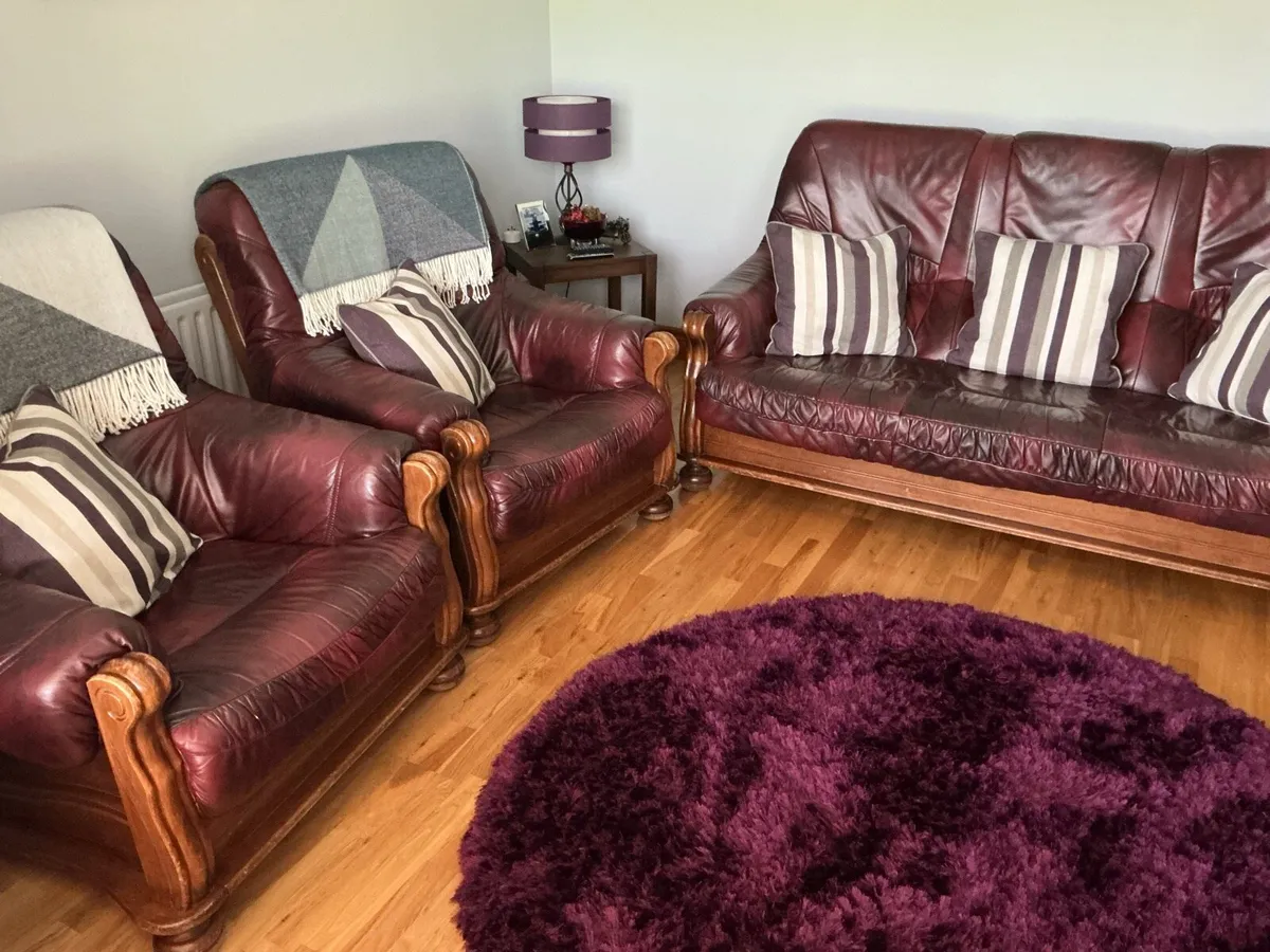 3 Piece Suite - Image 3