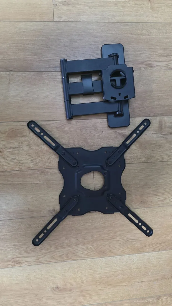 TV Wall Mount | Amazon Basics | Swing Arm