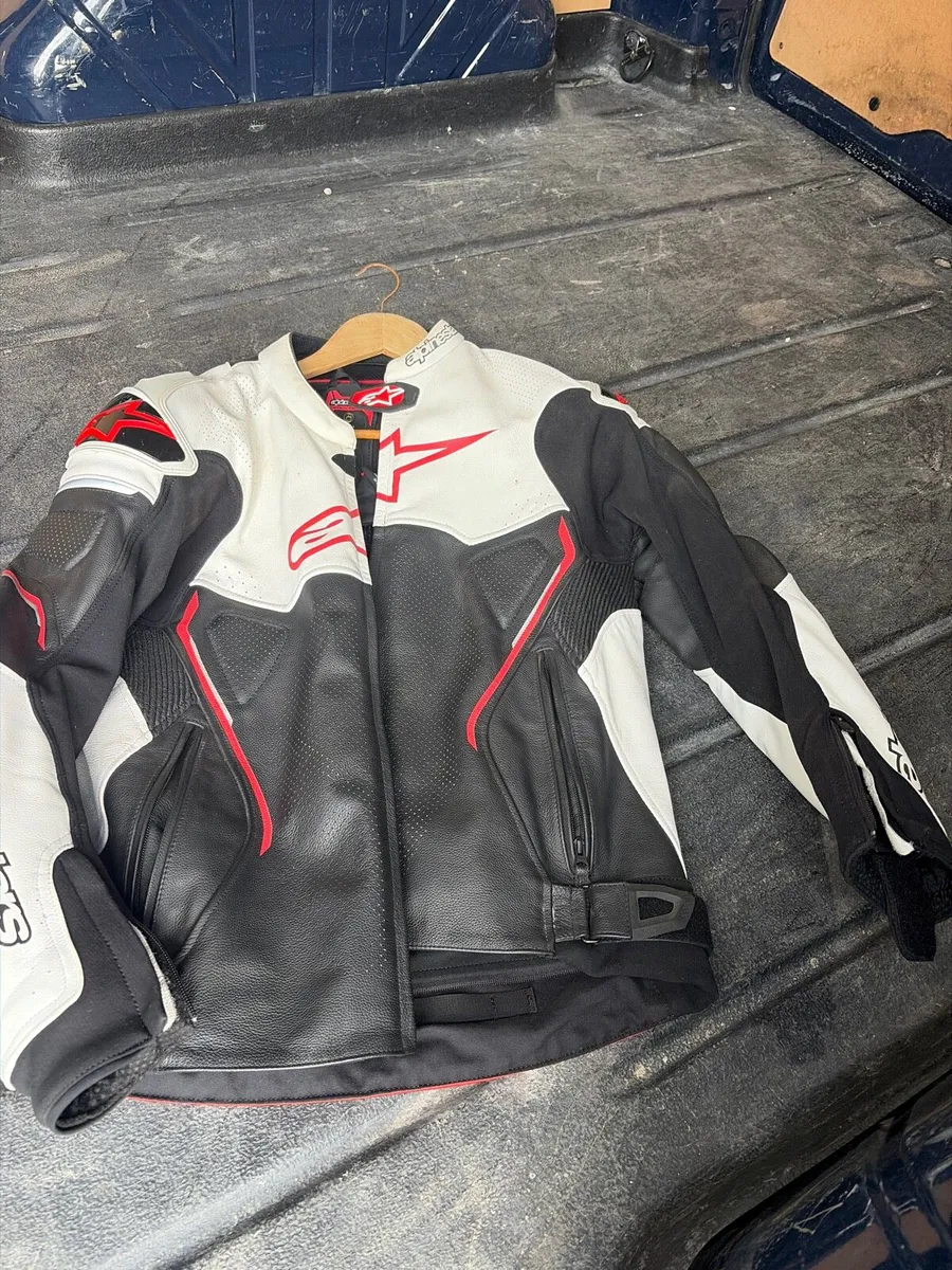Alpinestar suit - Image 1
