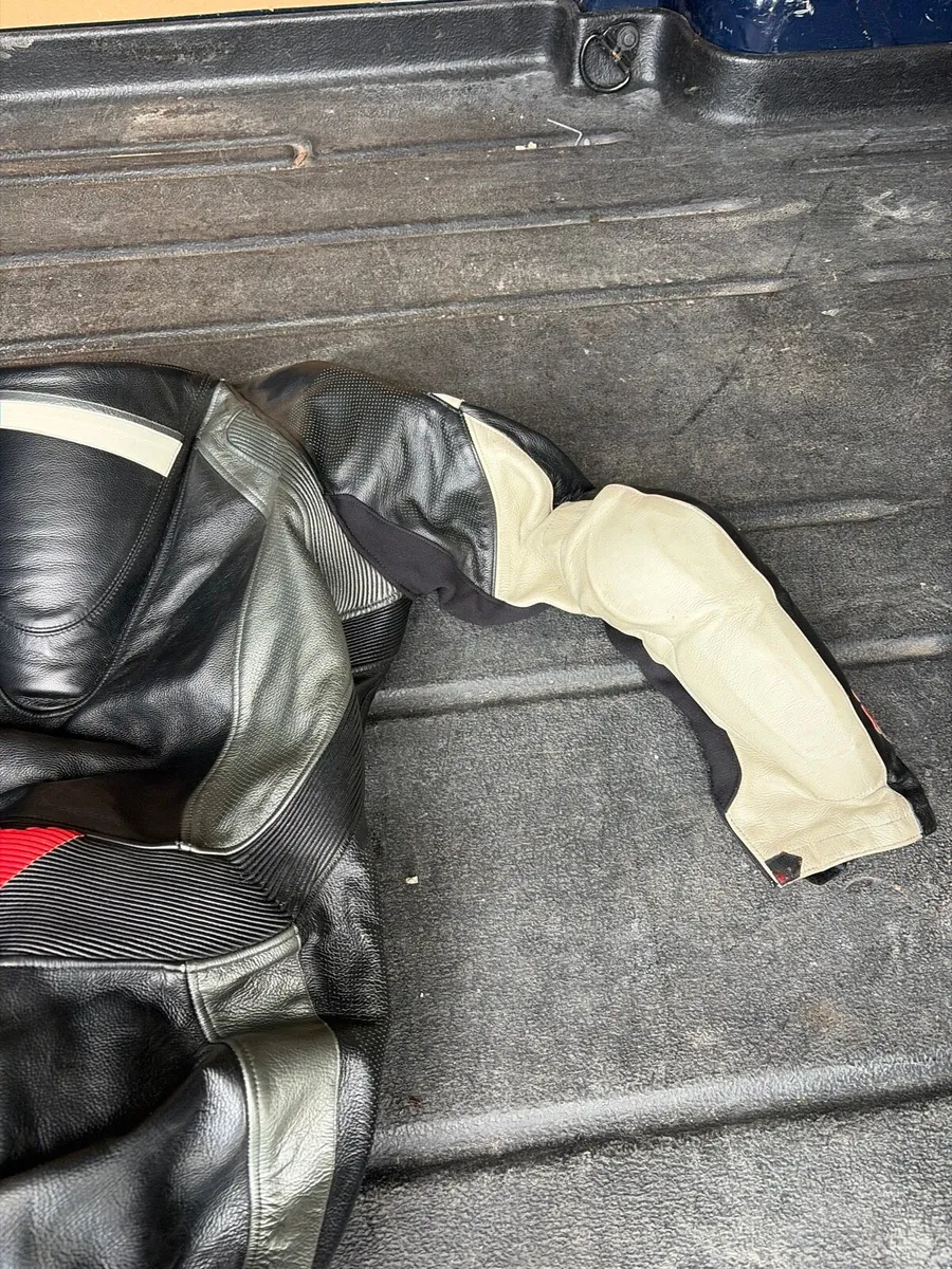 Dainese suit - Image 4
